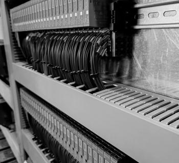 3761057bw-software-1.jpg